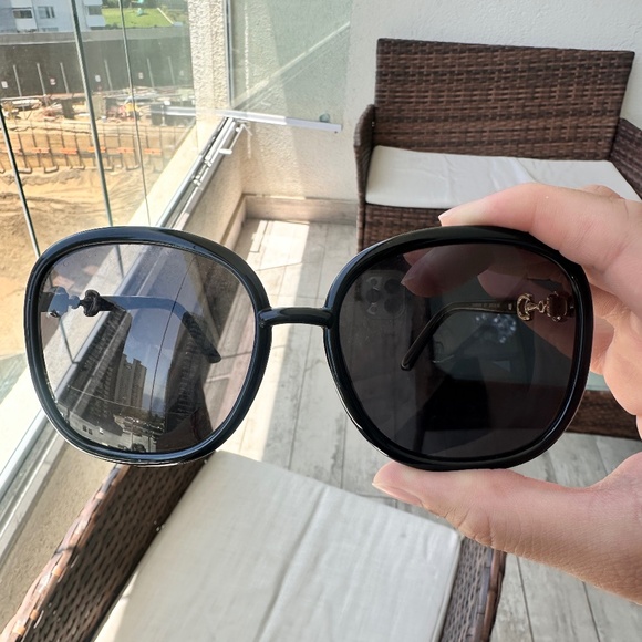 Gucci Accessories - Gucci sunglasses